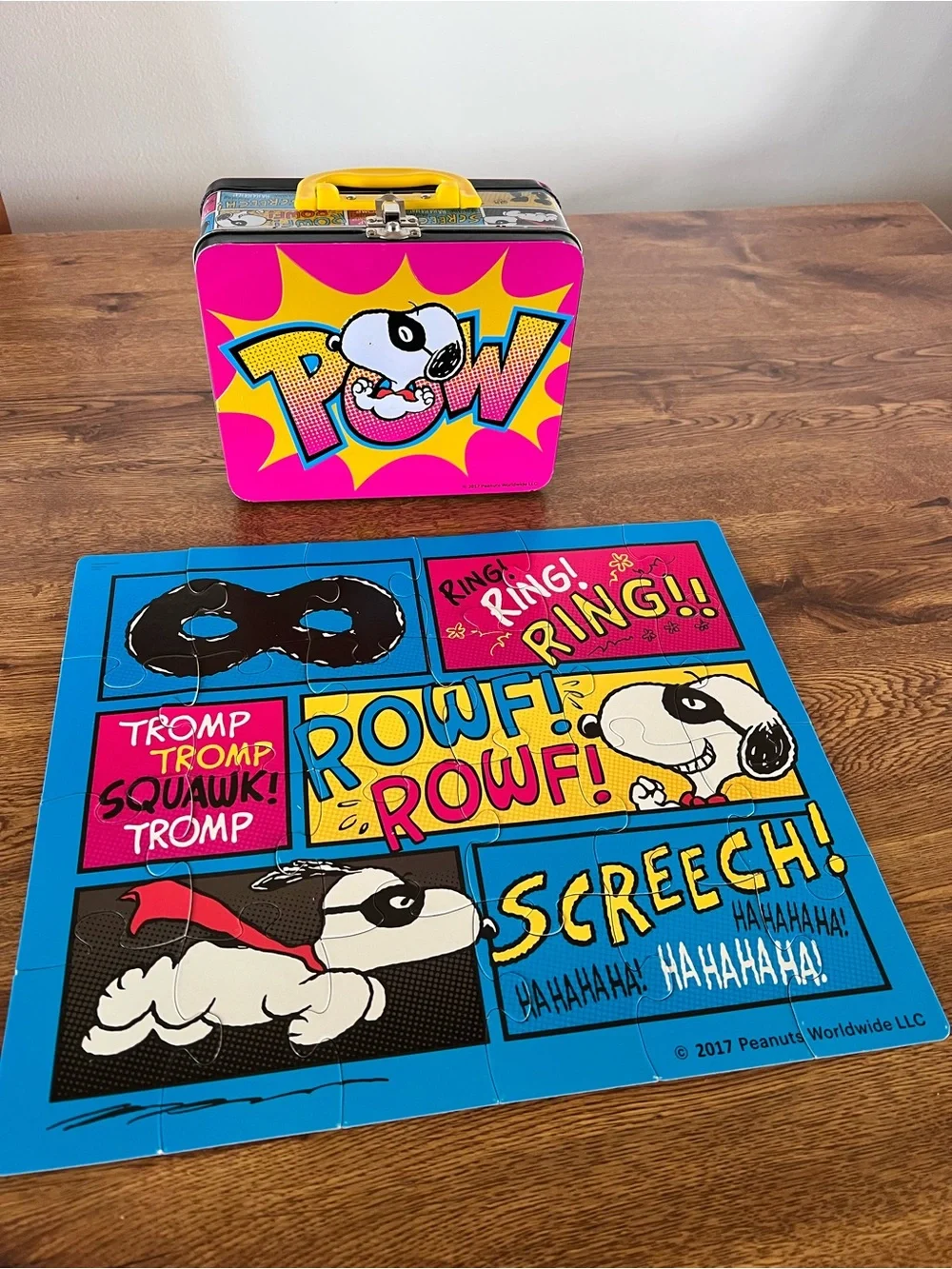 Peanuts Snoopy POW Pink Metal Lunchbox with Matching 24 Piece Puzzle